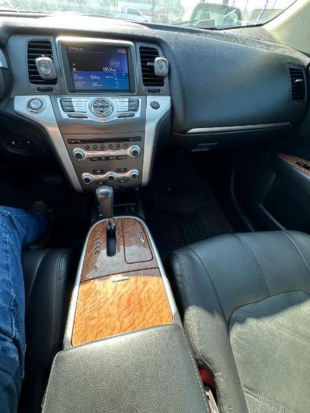 Nissan Murano AWD 2011