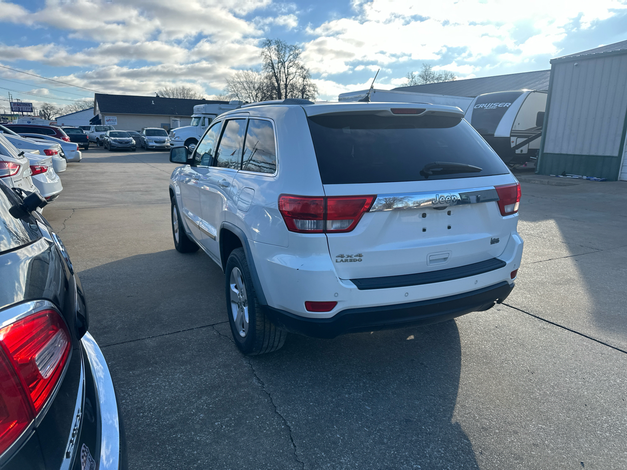 Jeep Grand Cherokee  2011