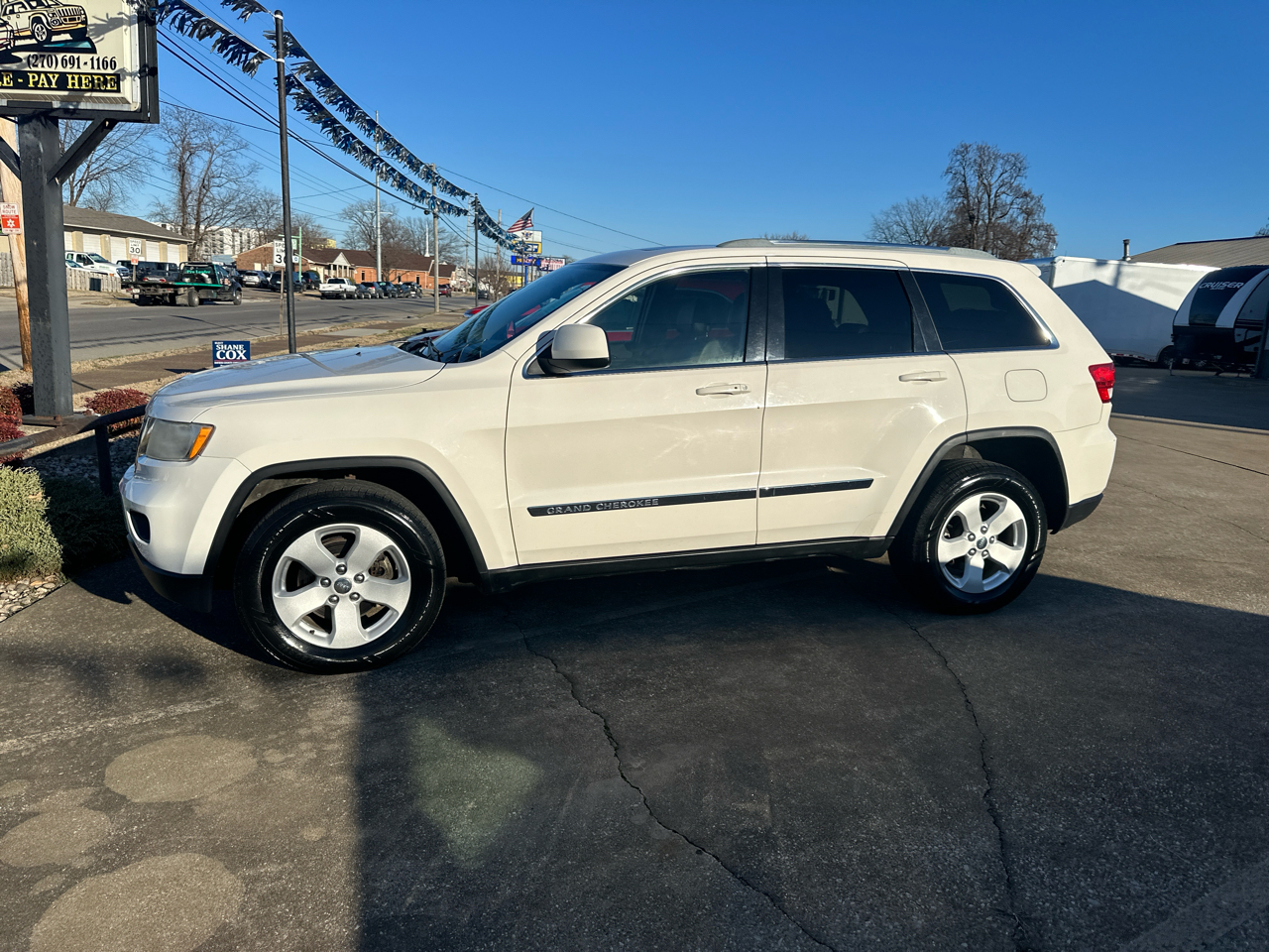 Jeep Grand Cherokee  2011
