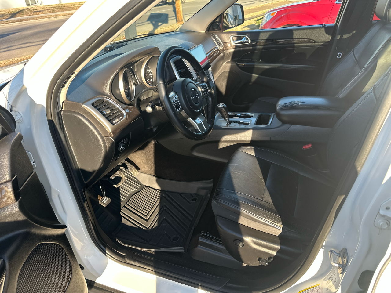 Jeep Grand Cherokee  2011