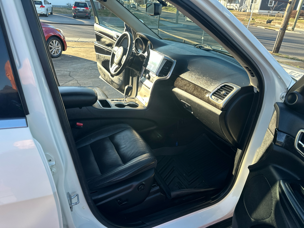 Jeep Grand Cherokee  2011