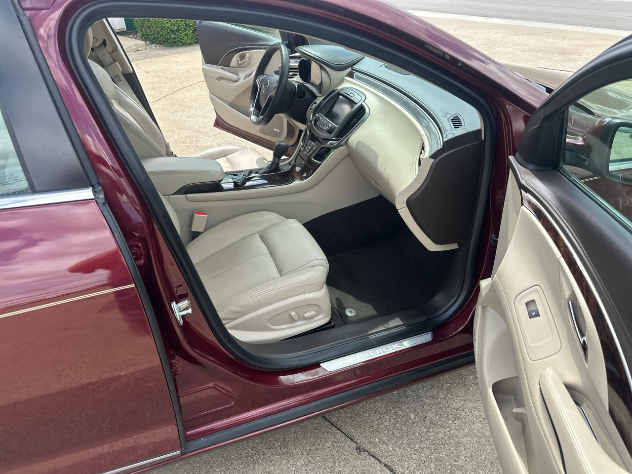 Buick LaCrosse  2016