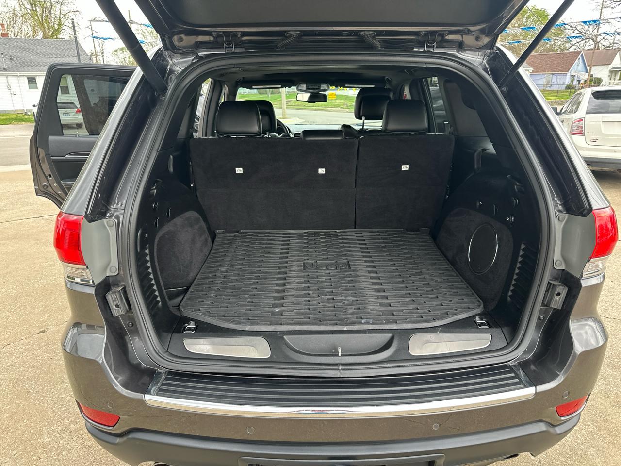 Jeep Grand Cherokee  2014