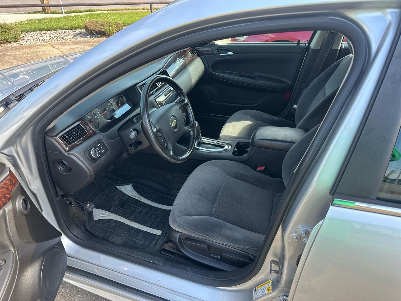 Chevrolet Impala  2013