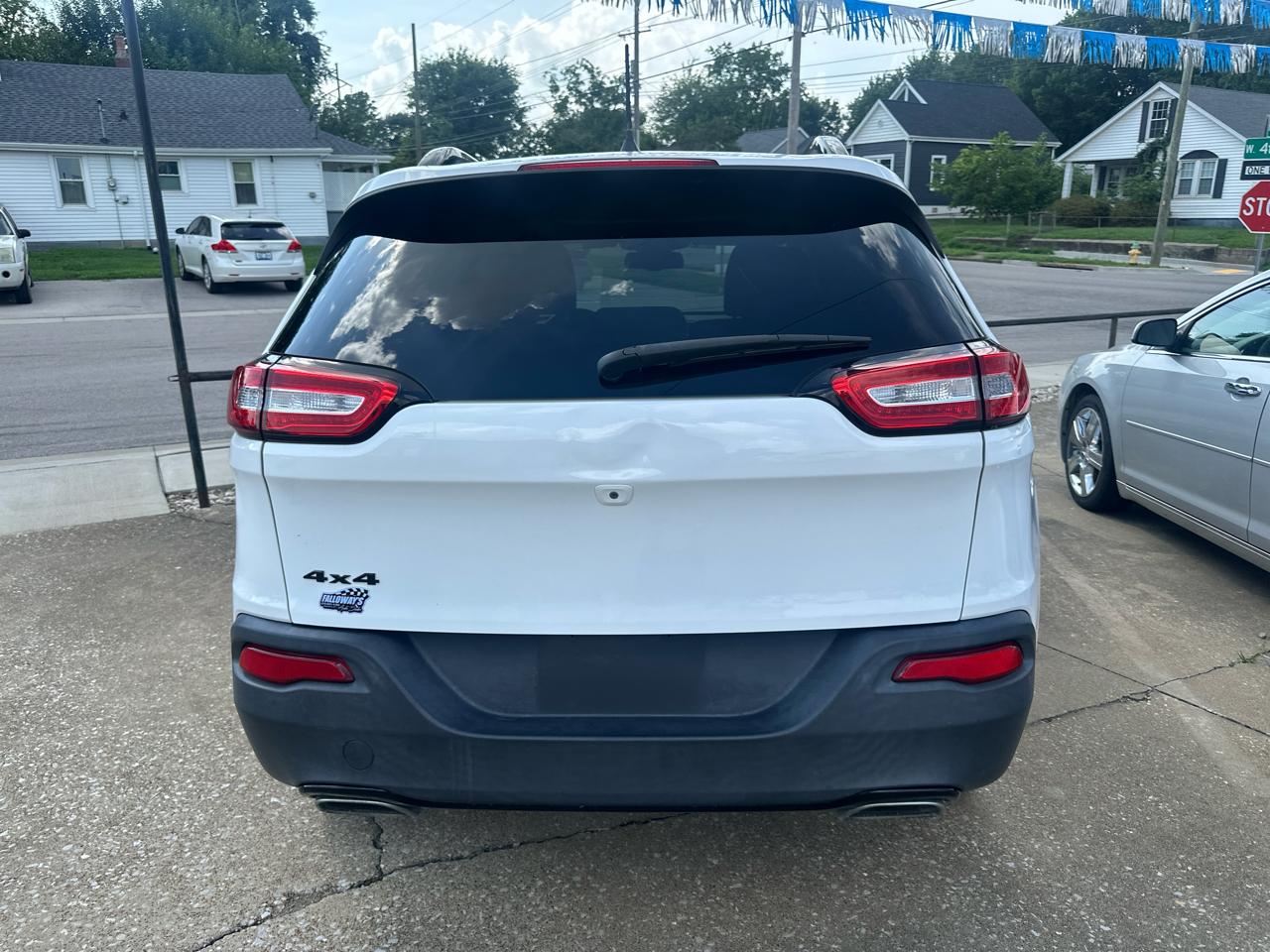 Jeep Cherokee  2016