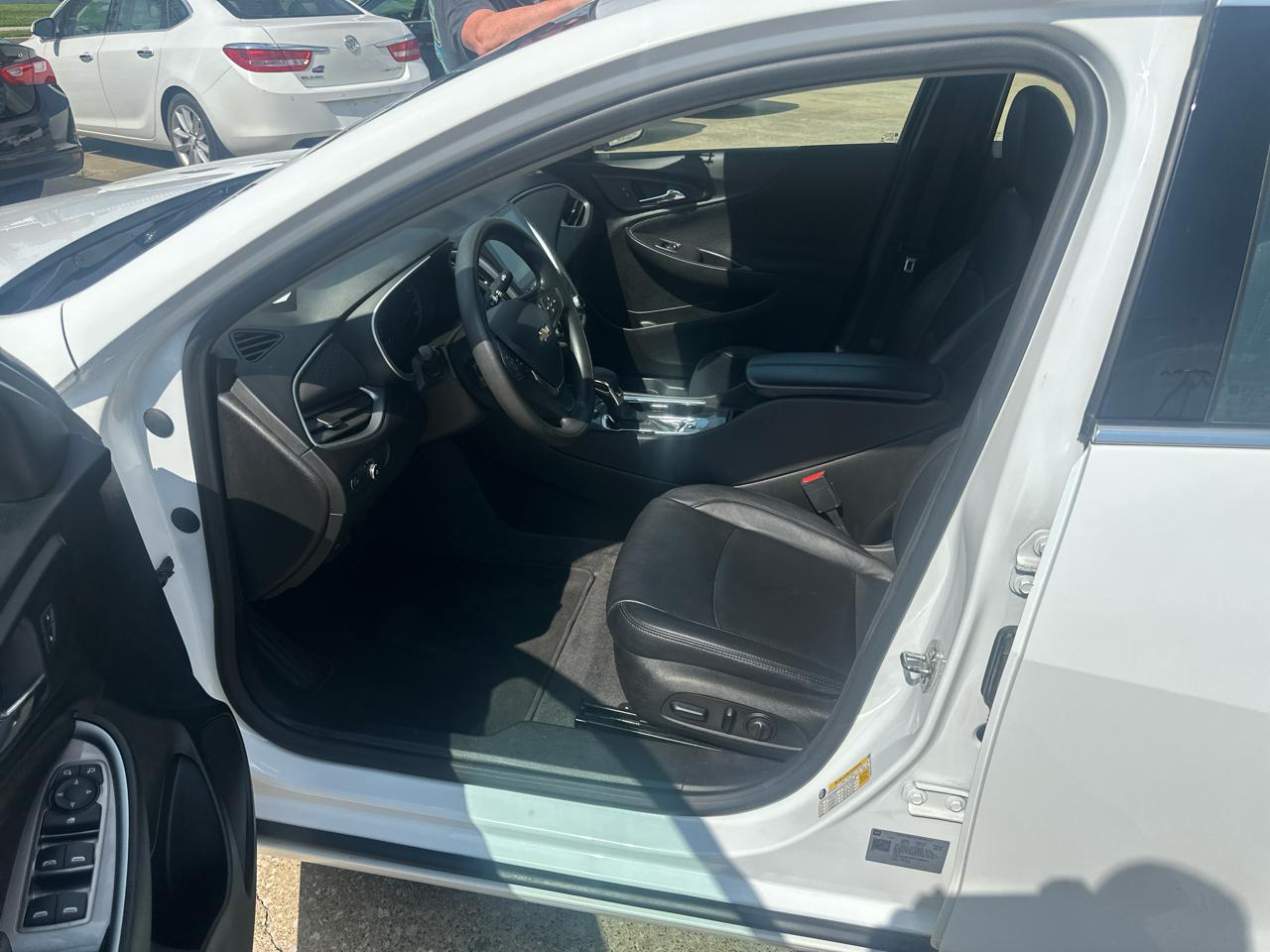 Chevrolet Malibu  2023