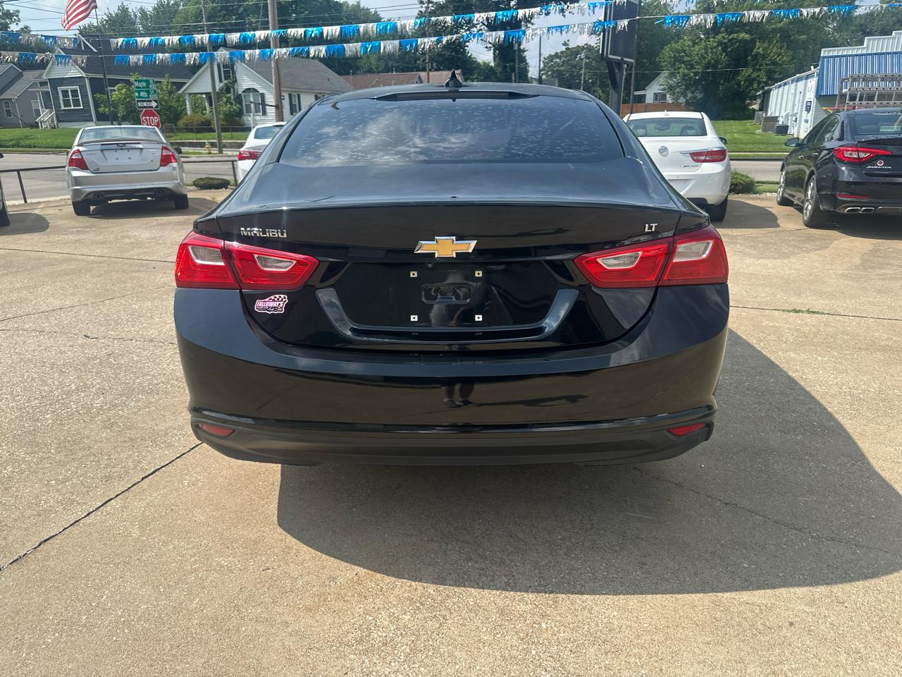 Chevrolet Malibu  2017