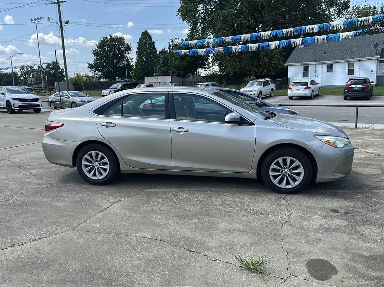 Toyota Camry  2016