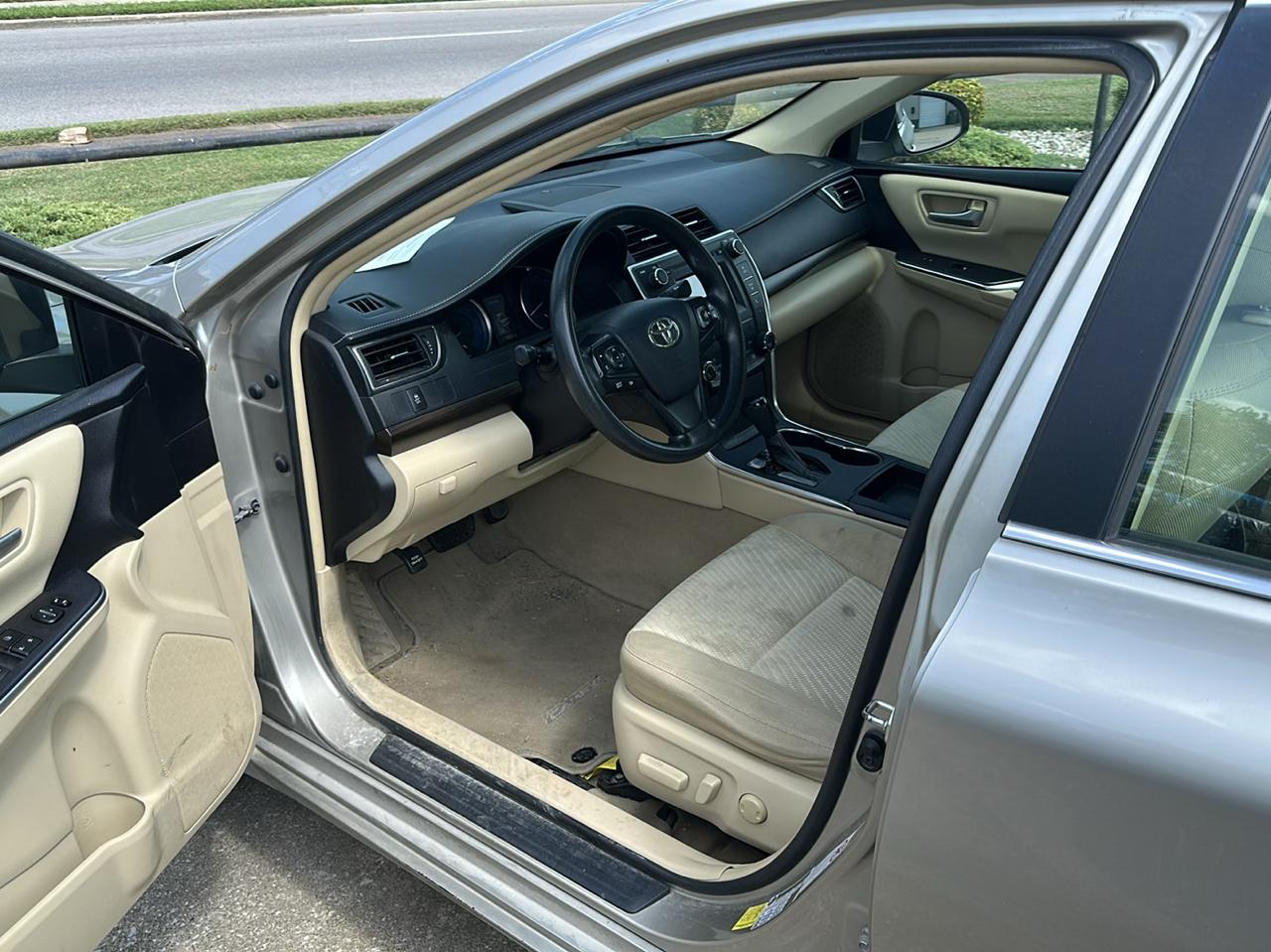 Toyota Camry  2016