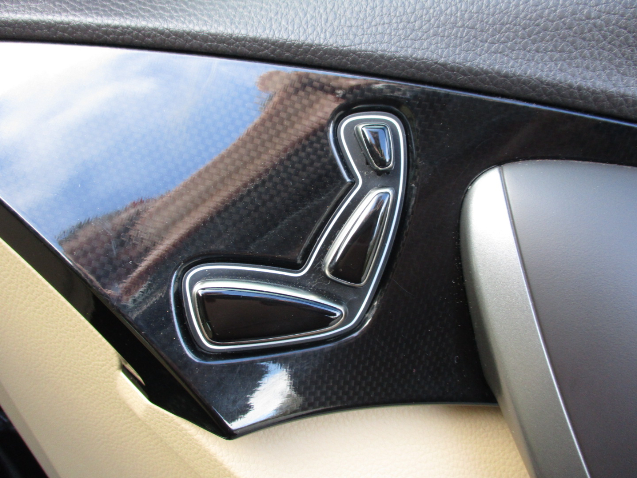 Hyundai Azera 3.3L 2013