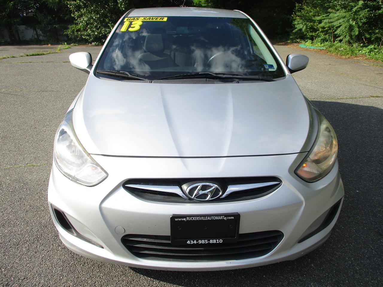 Hyundai Accent GS 5-Door 2013