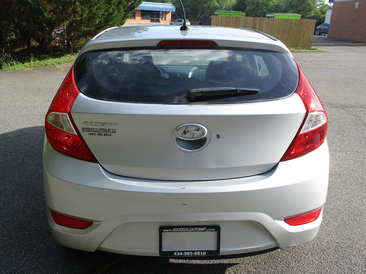 Hyundai Accent GS 5-Door 2013