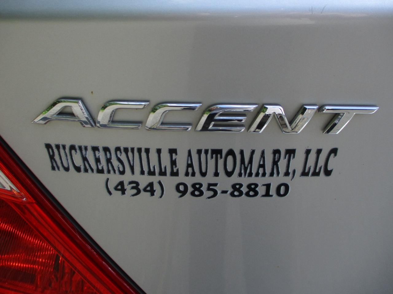 Hyundai Accent GS 5-Door 2013