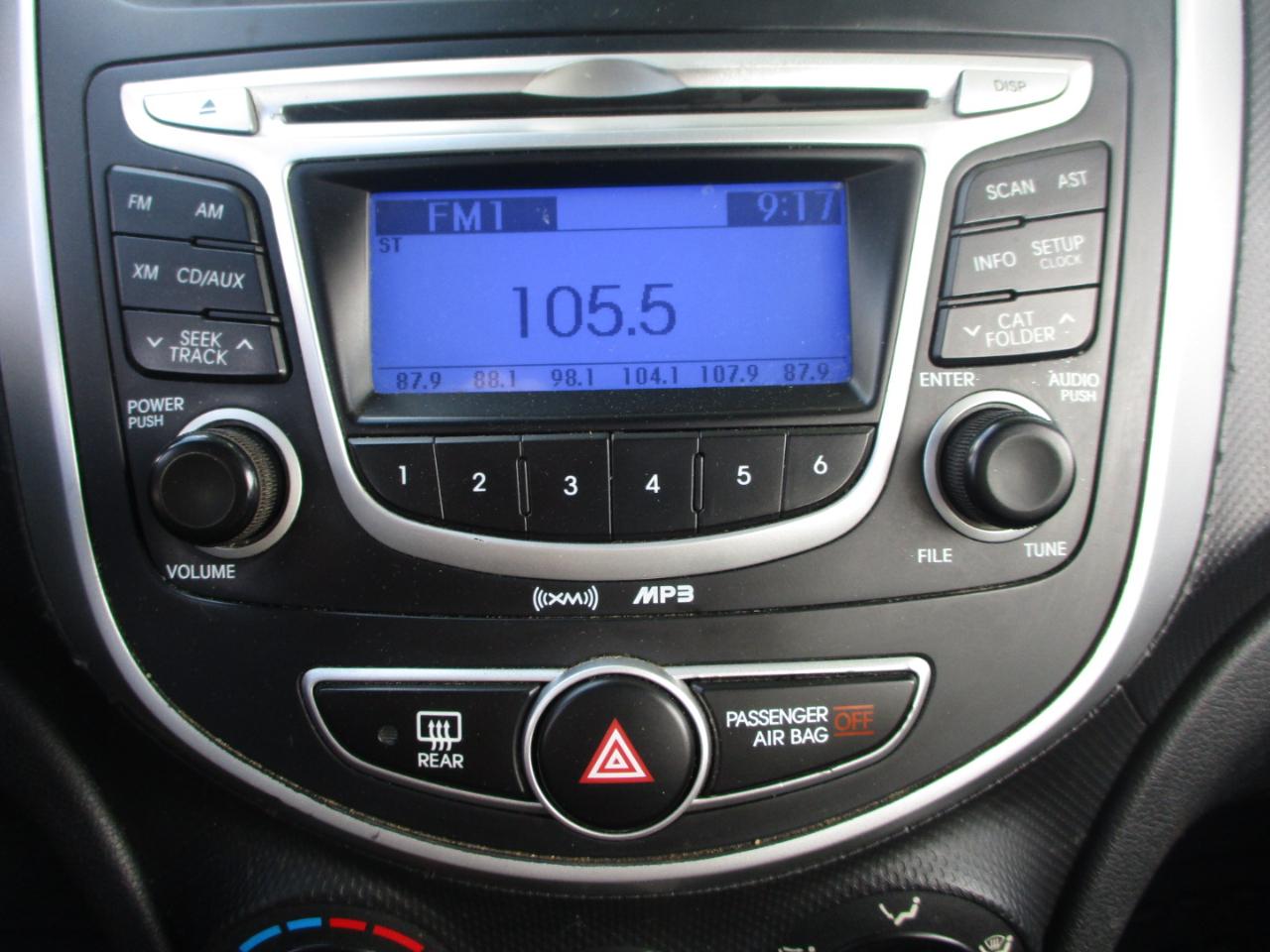 Hyundai Accent GS 5-Door 2013