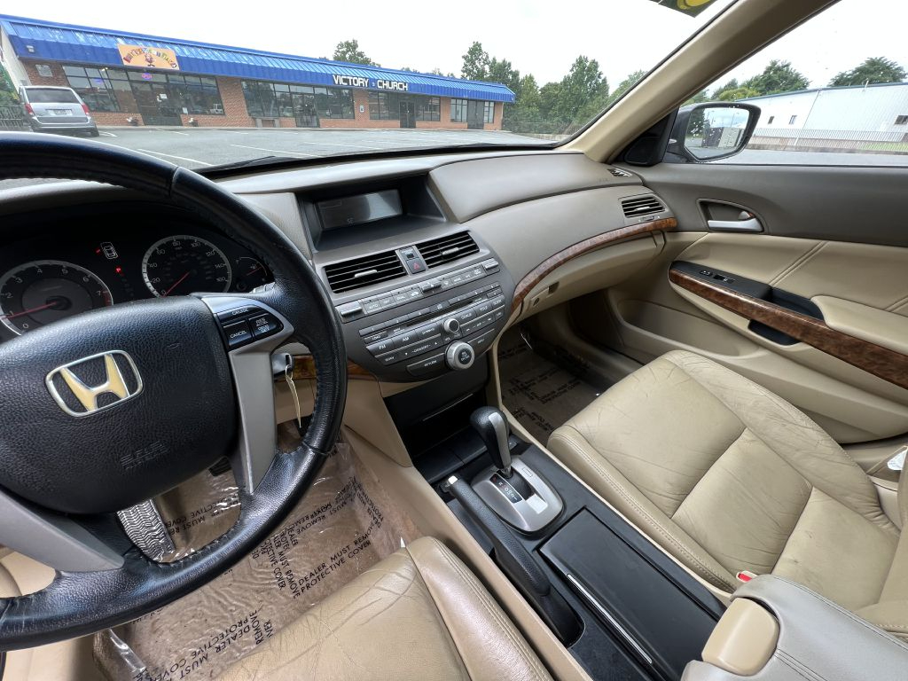 Honda Accord EX-L V-6 Sedan AT 2009