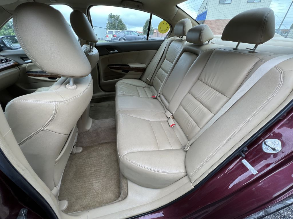 Honda Accord EX-L V-6 Sedan AT 2009