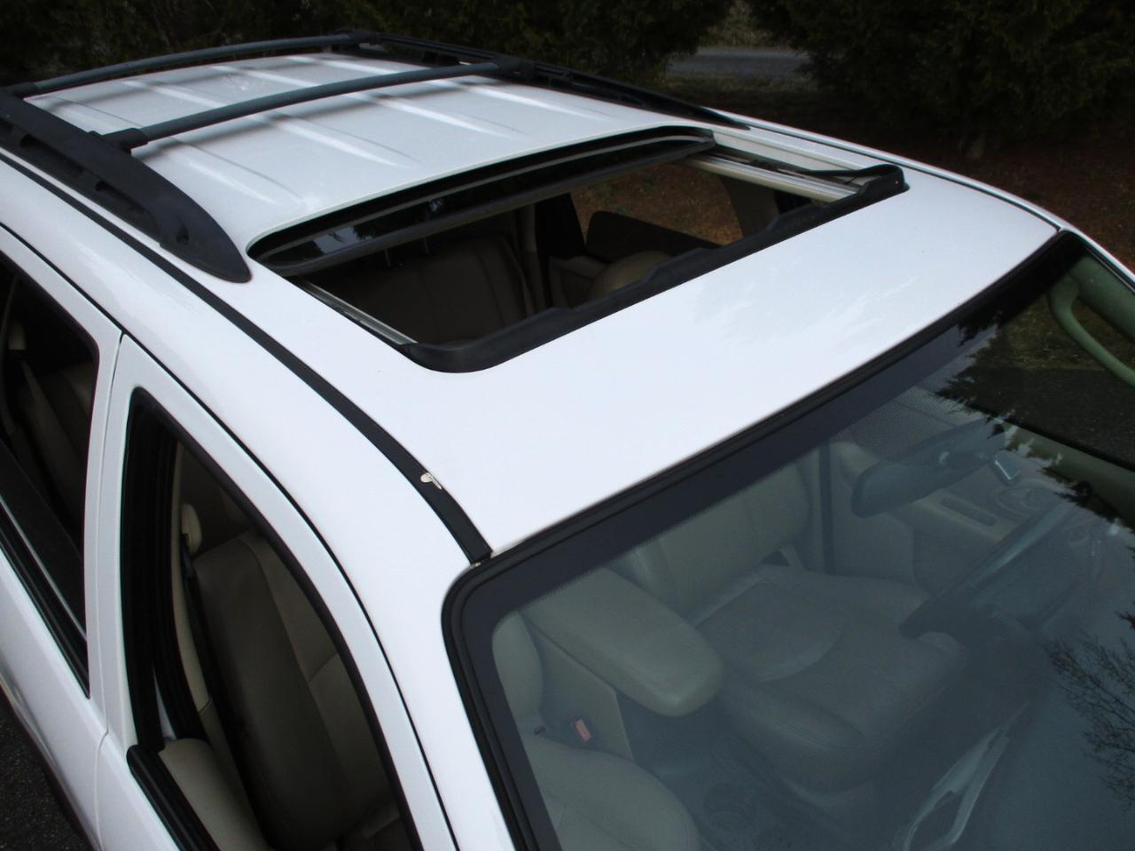 Mazda Tribute ES 4WD 2003