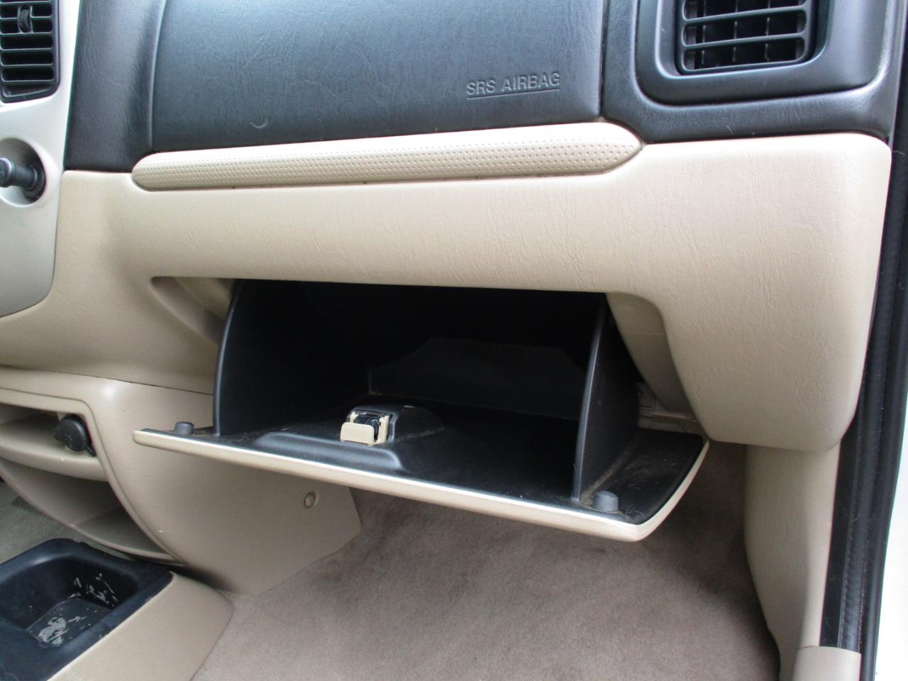 Mazda Tribute ES 4WD 2003