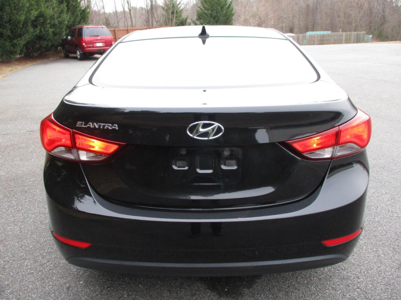 Hyundai Elantra SE 2014