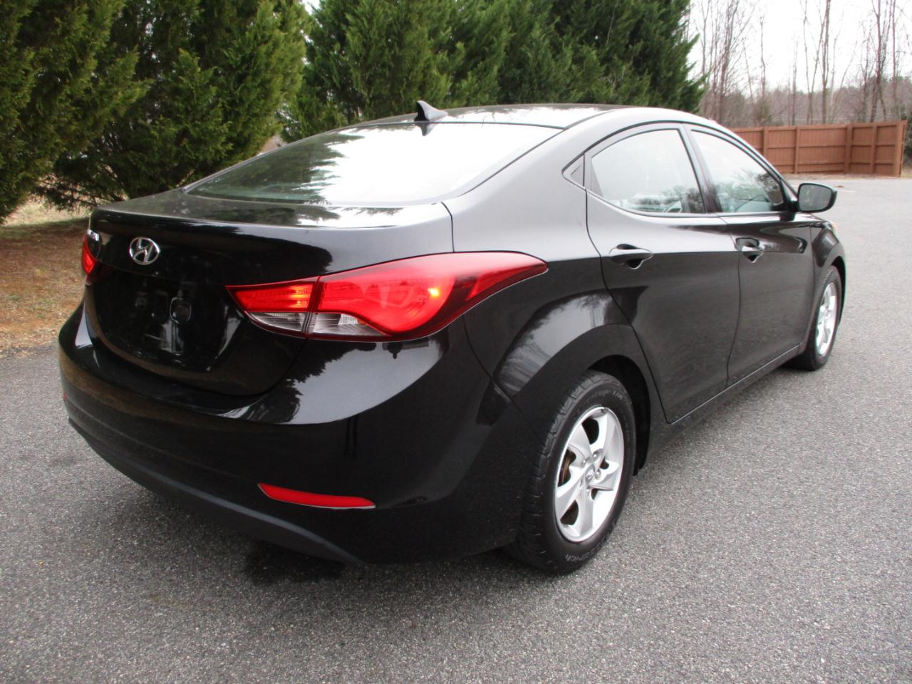 Hyundai Elantra SE 2014