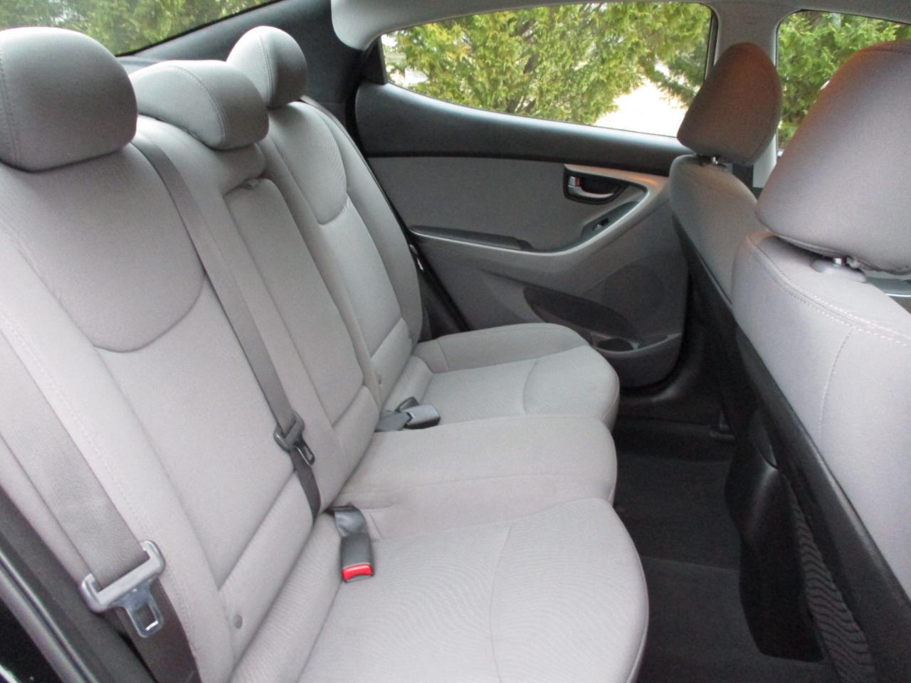 Hyundai Elantra SE 2014