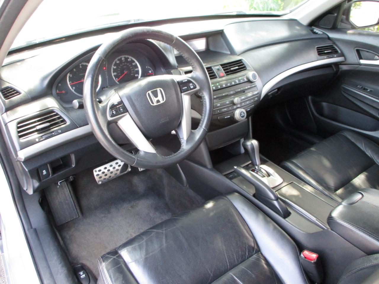 Honda Accord SE Sedan AT 2012