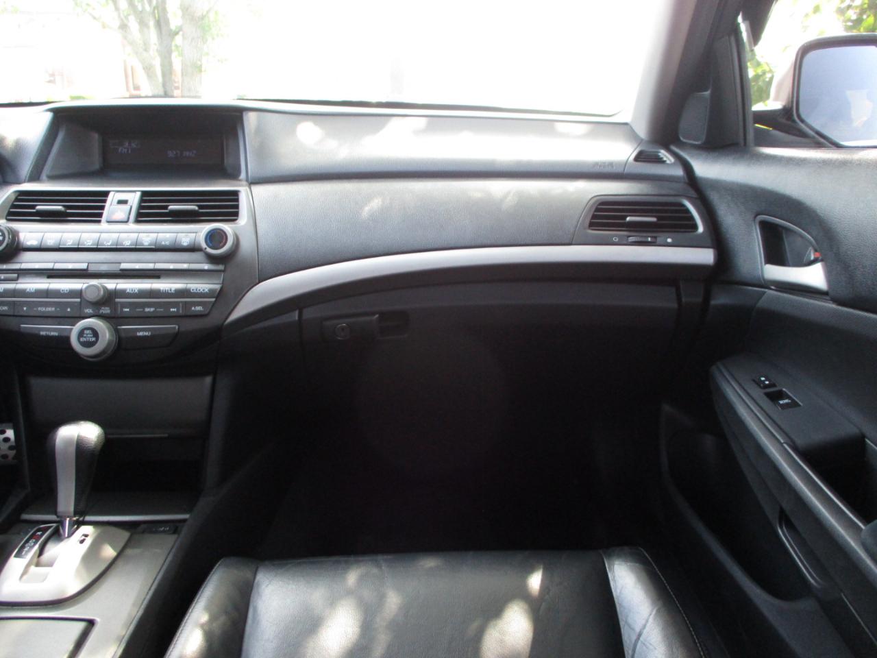 Honda Accord SE Sedan AT 2012