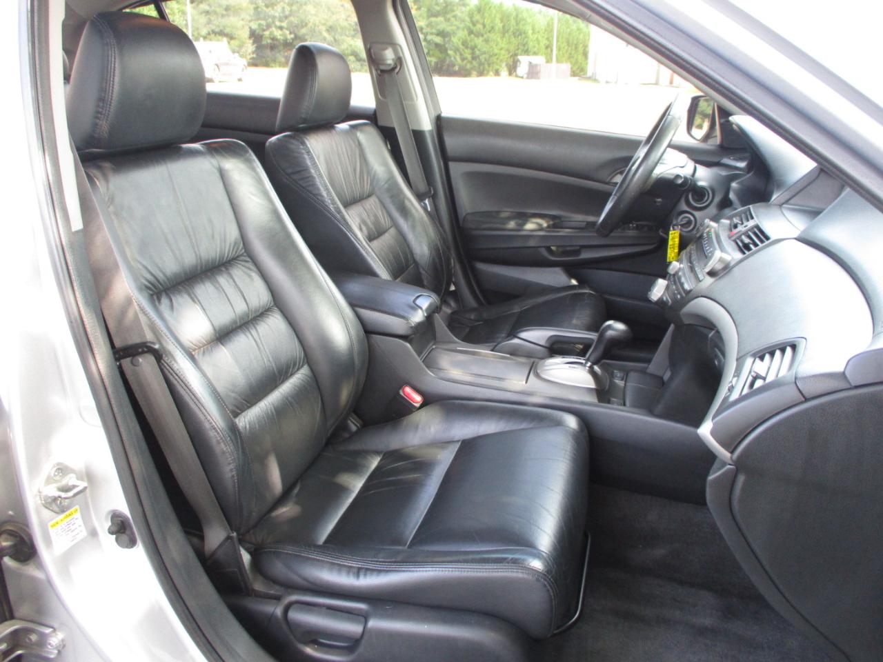 Honda Accord SE Sedan AT 2012