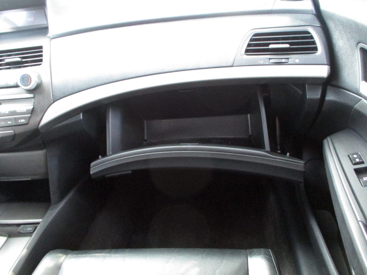 Honda Accord SE Sedan AT 2012