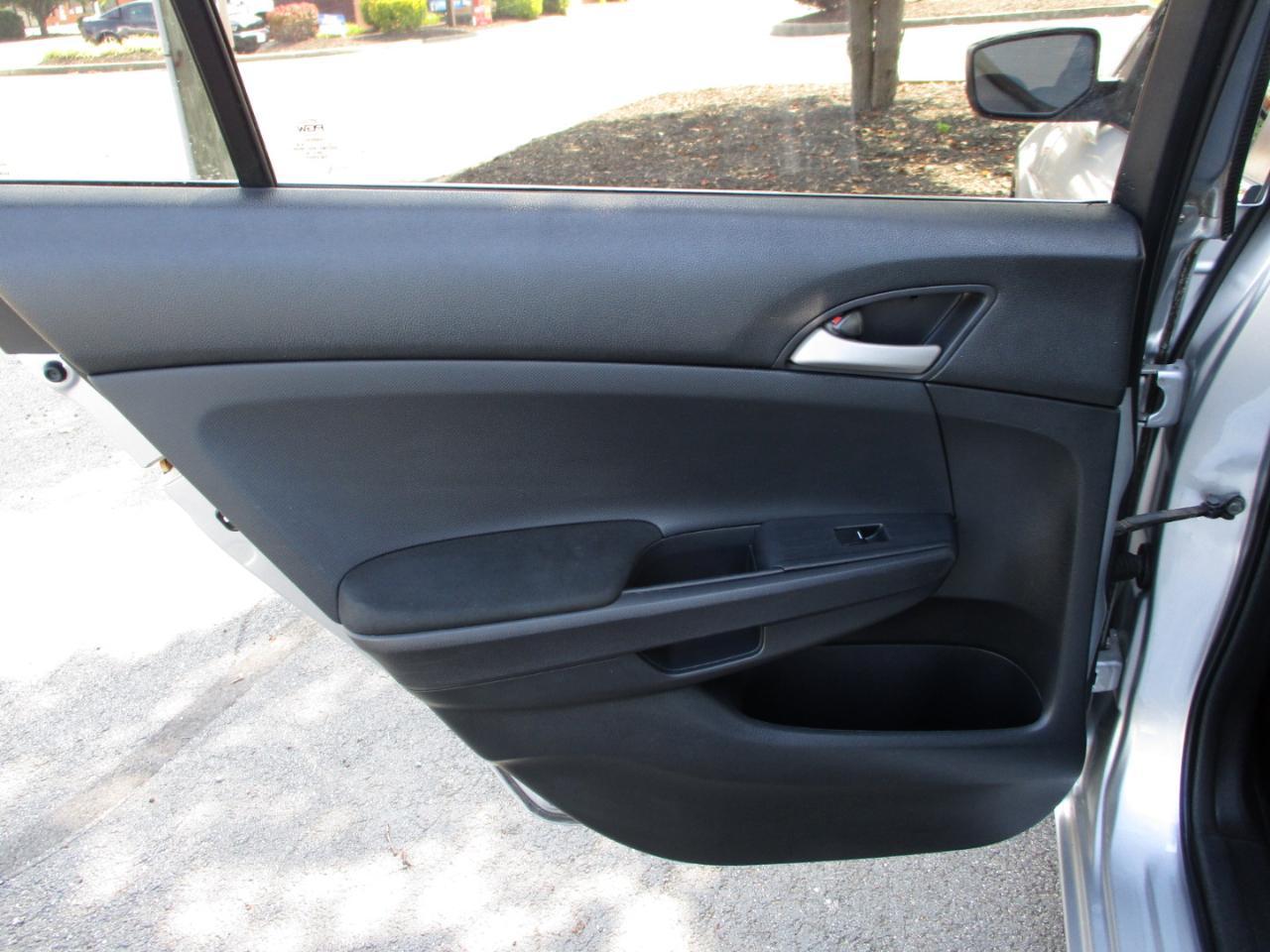 Honda Accord SE Sedan AT 2012