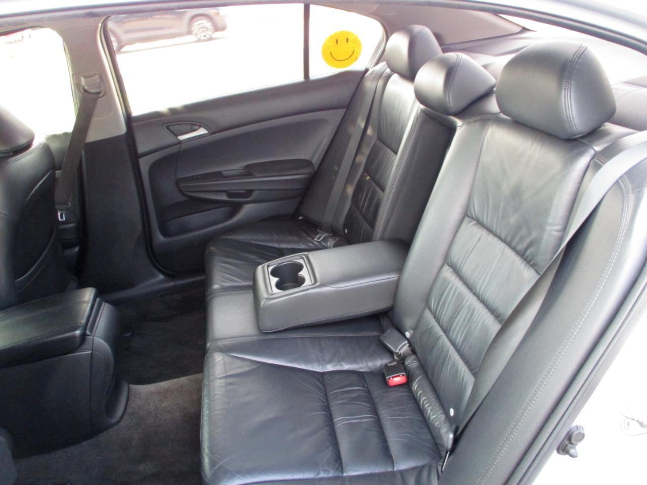 Honda Accord SE Sedan AT 2012