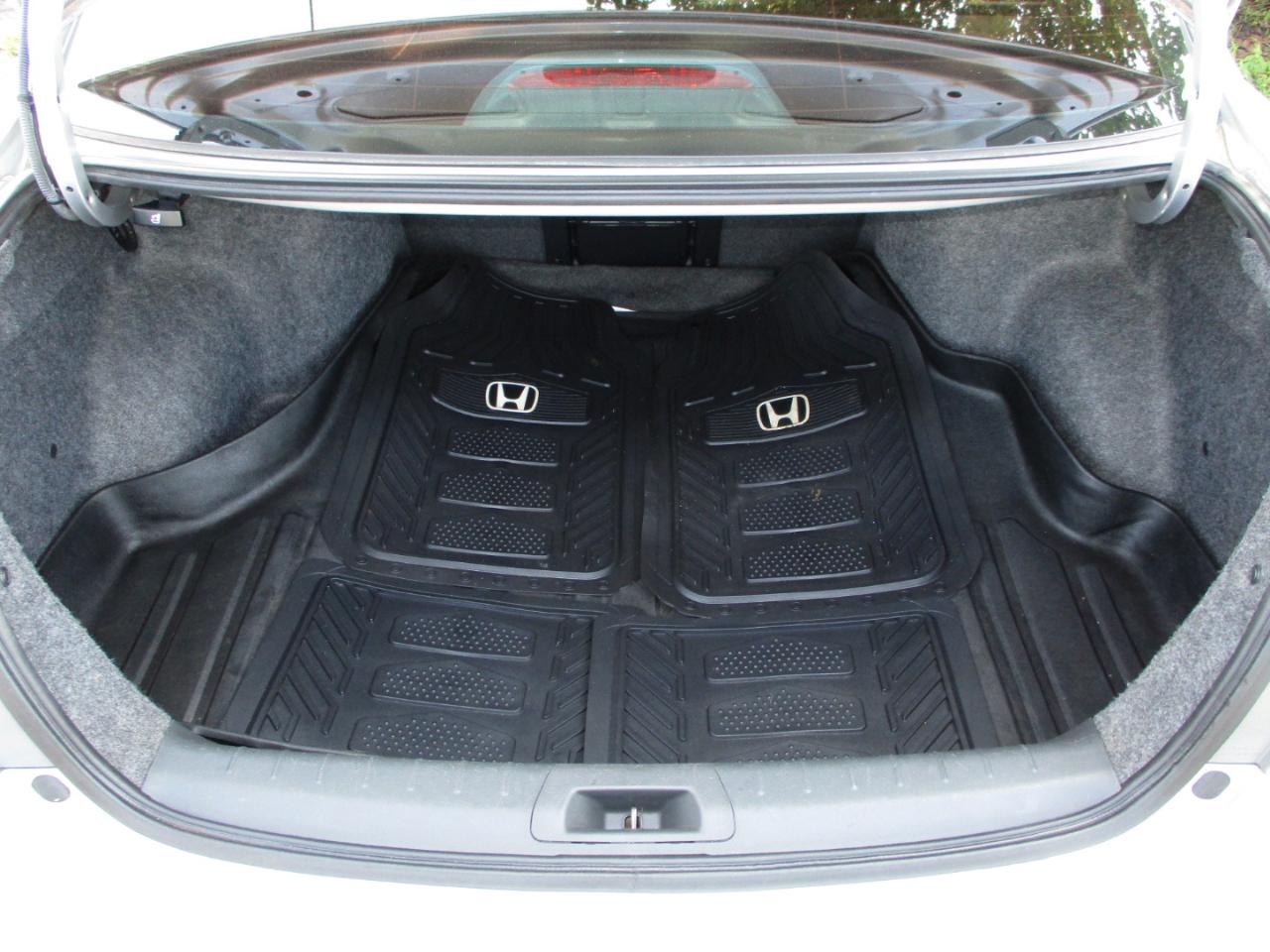 Honda Accord SE Sedan AT 2012