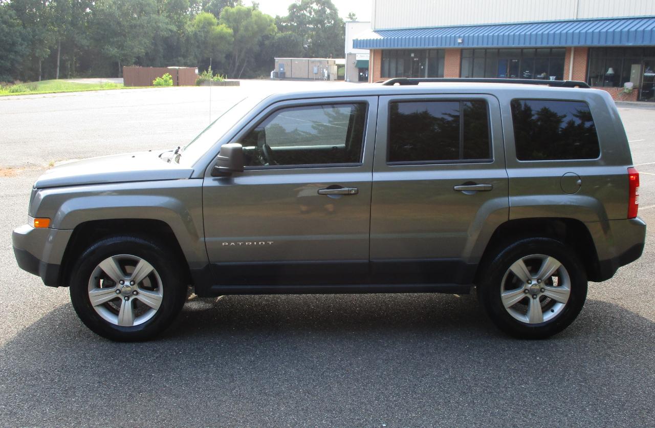 Jeep Patriot Sport 4WD 2013