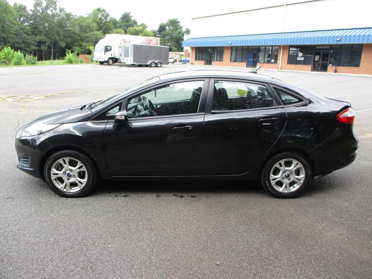 Ford Fiesta SE Sedan 2014