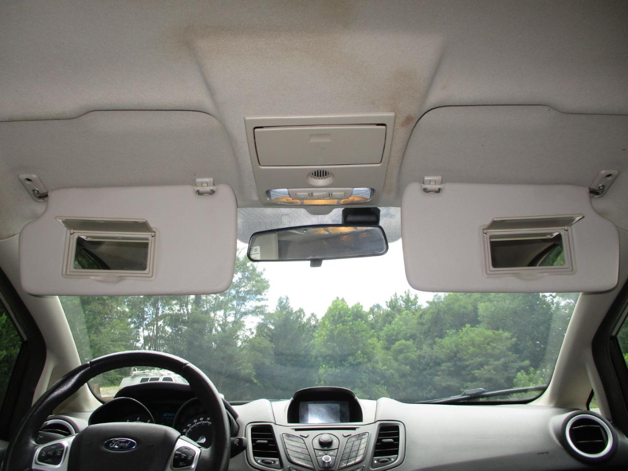 Ford Fiesta SE Sedan 2014