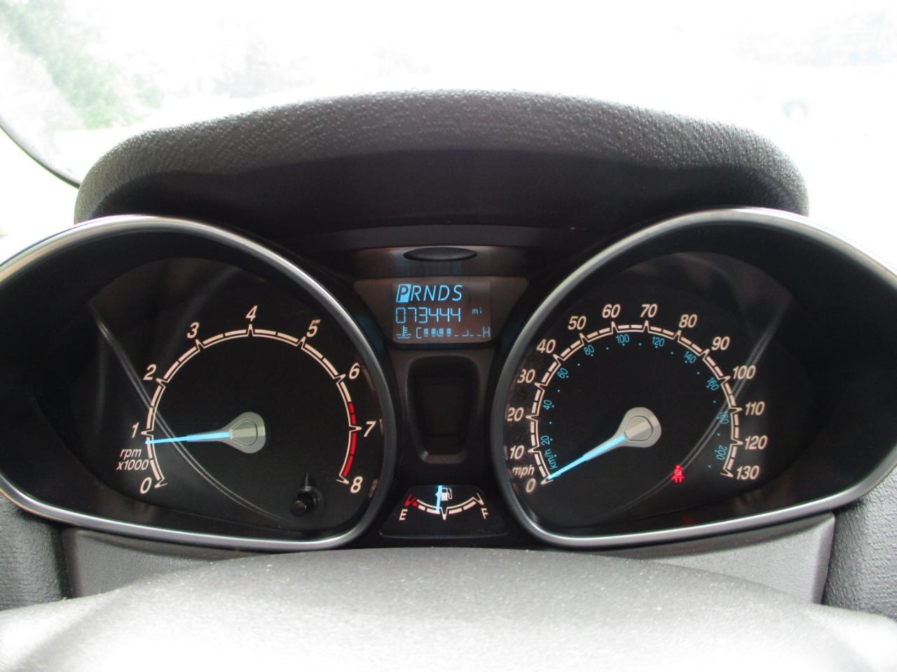 Ford Fiesta SE Sedan 2014