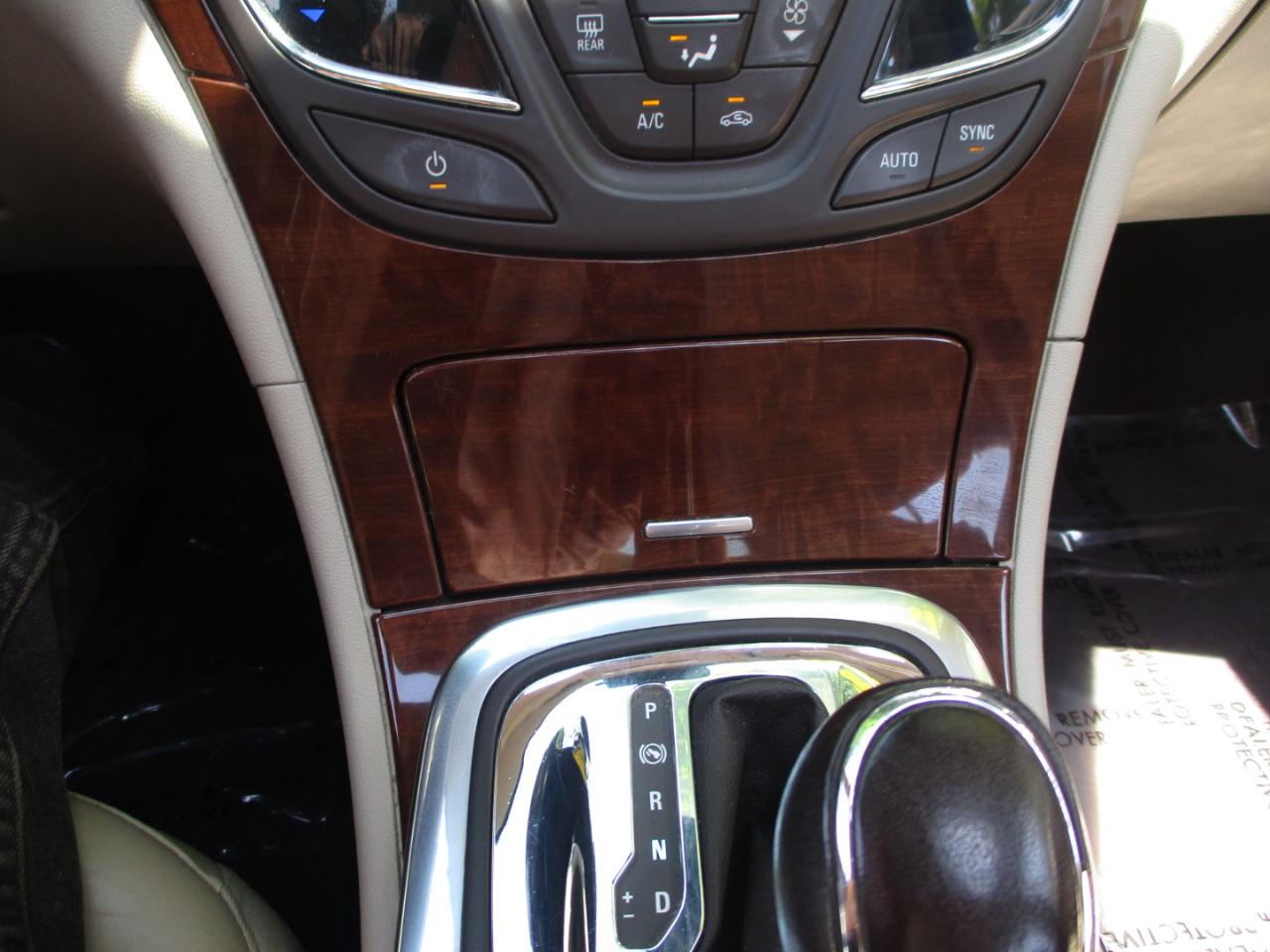 Buick Regal Turbo FWD 2016