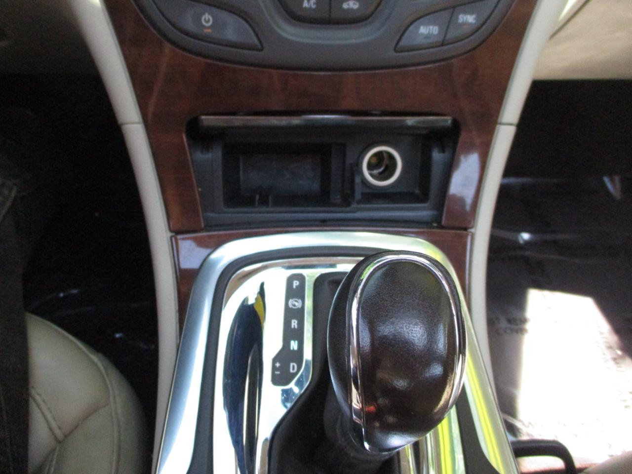Buick Regal Turbo FWD 2016