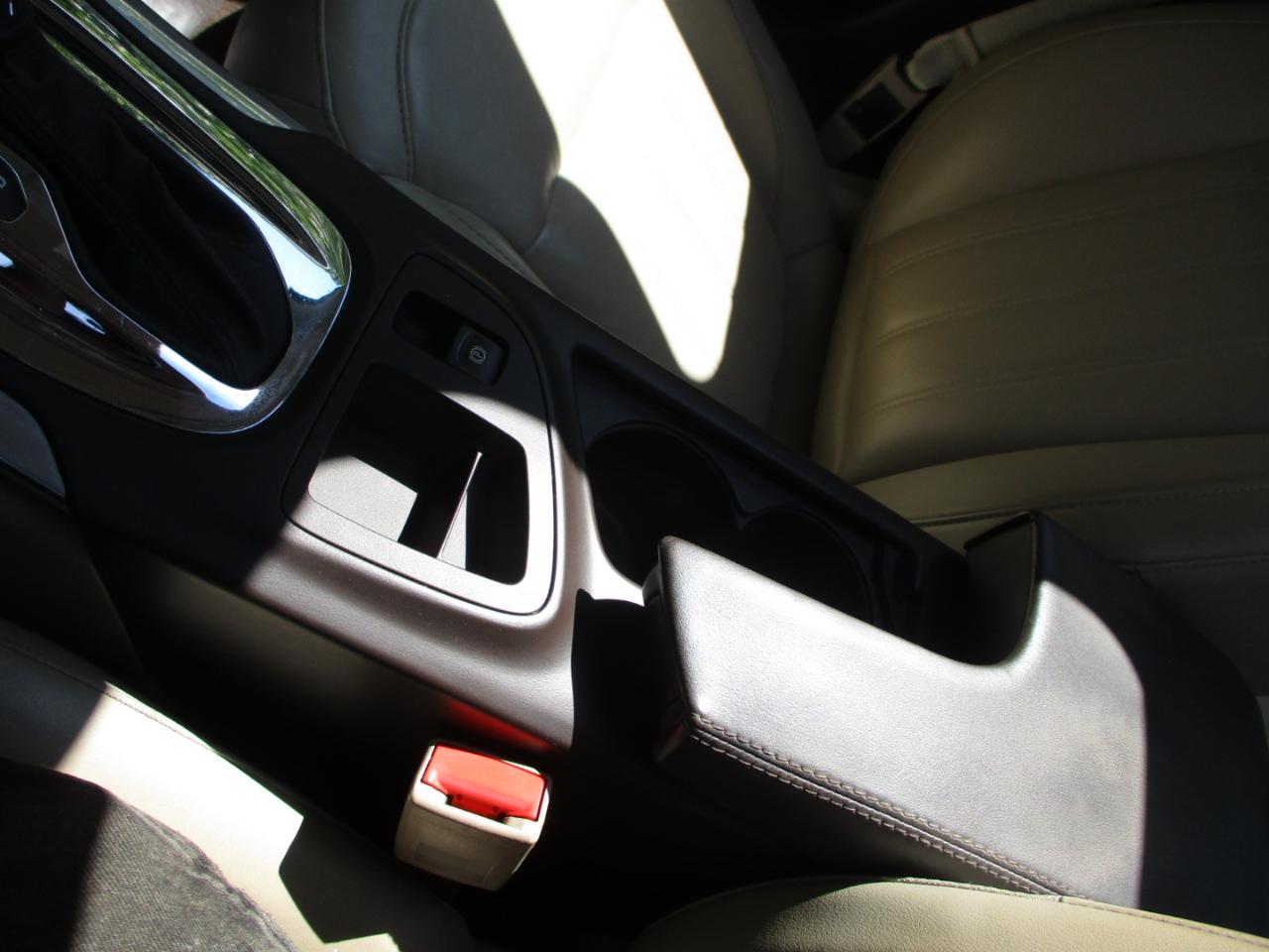 Buick Regal Turbo FWD 2016