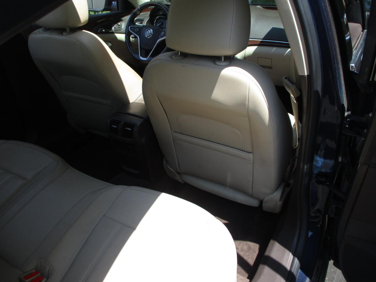 Buick Regal Turbo FWD 2016