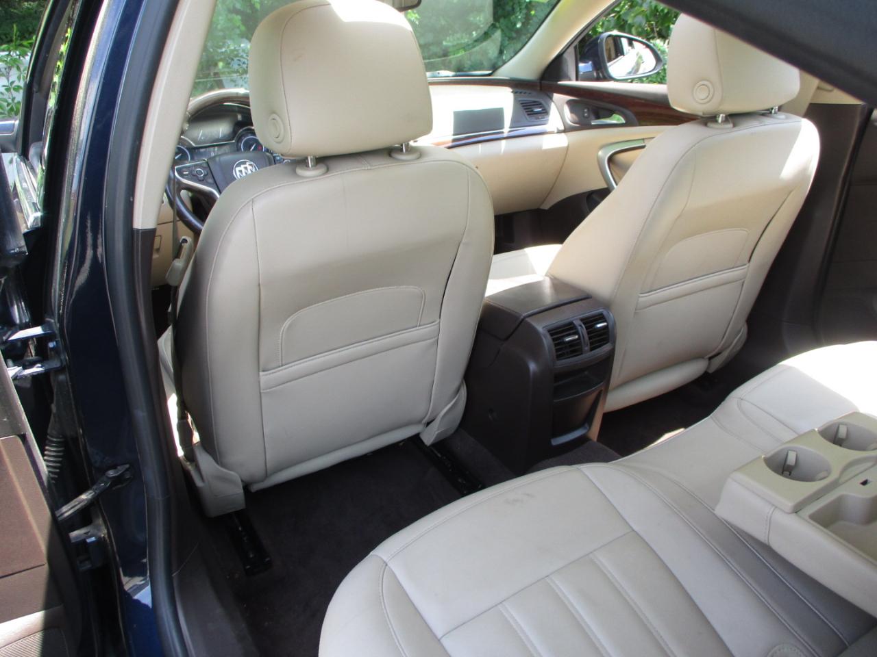 Buick Regal Turbo FWD 2016