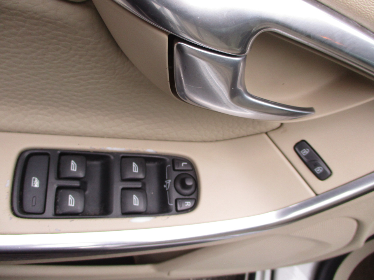 Volvo S60 T5 2012 Volvo S60 T5 2012