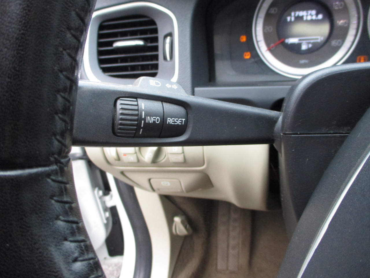 Volvo S60 T5 2012 Volvo S60 T5 2012