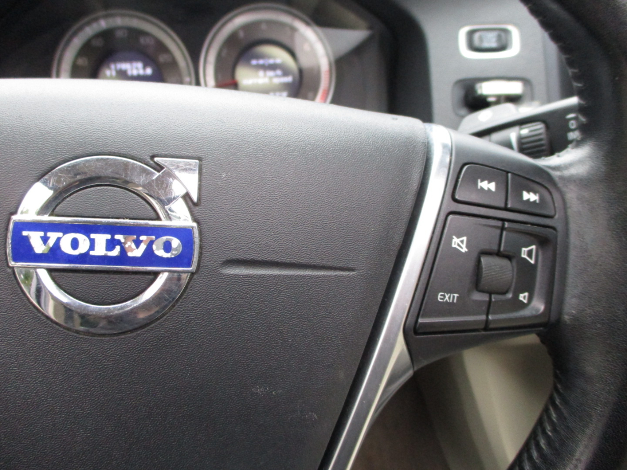 Volvo S60 T5 2012 Volvo S60 T5 2012