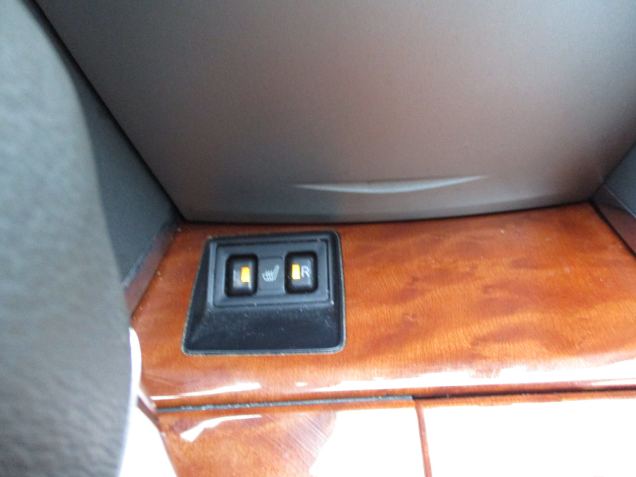 Toyota Camry LE V6 6-Spd AT 2009