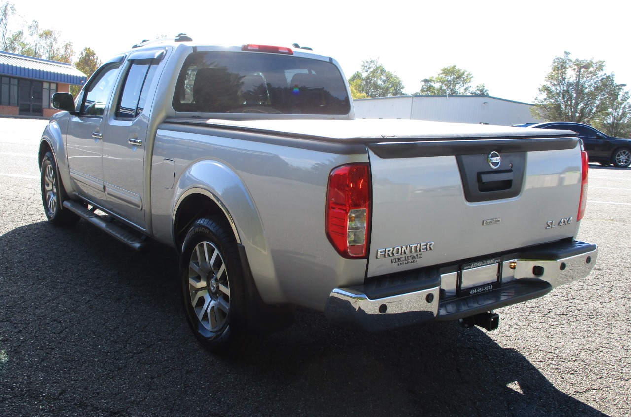 Nissan Frontier SL Crew Cab 4WD LWB 2013 Nissan Frontier SL Crew Cab 4WD LWB 2013
