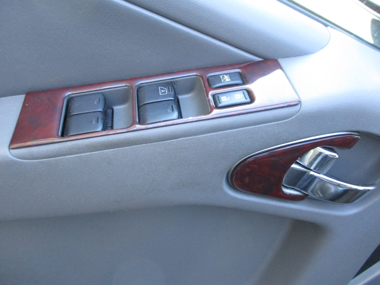 Nissan Frontier SL Crew Cab 4WD LWB 2013 Nissan Frontier SL Crew Cab 4WD LWB 2013