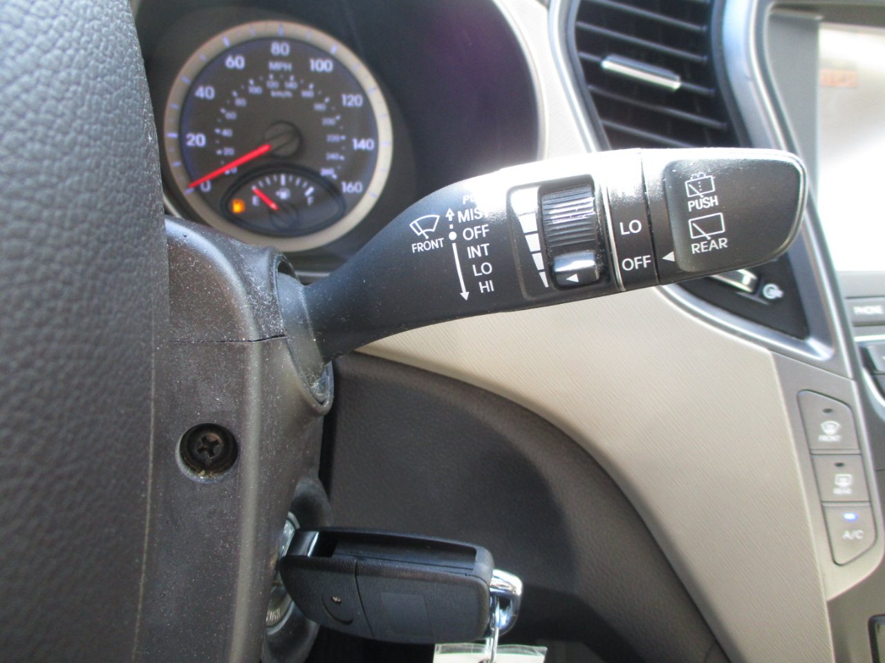 Hyundai Santa Fe GLS AWD 2013 Hyundai Santa Fe GLS AWD 2013