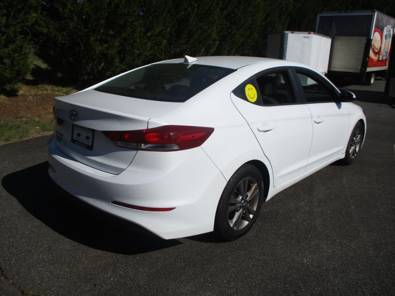 Hyundai Elantra SEL 2018