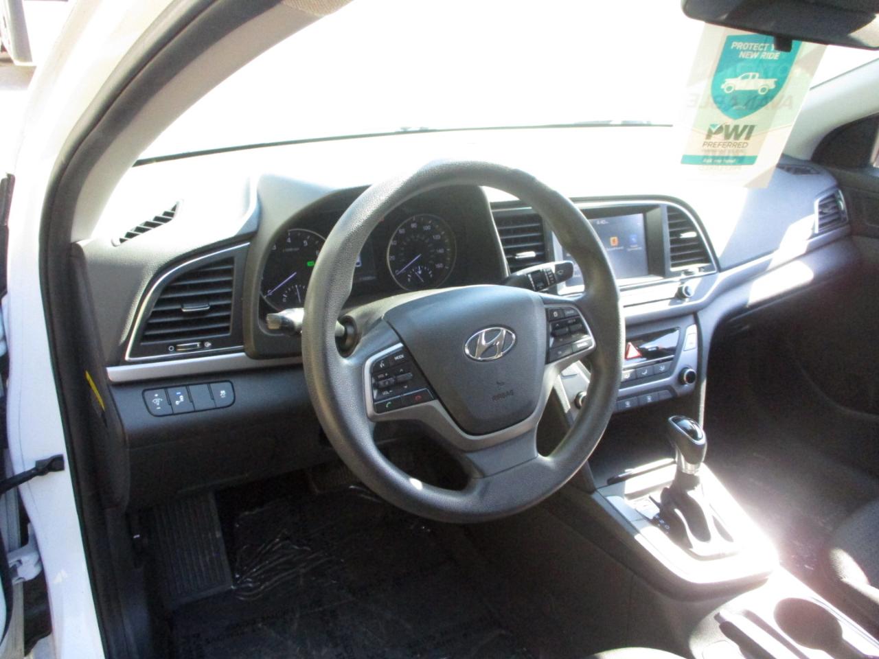 Hyundai Elantra SEL 2018